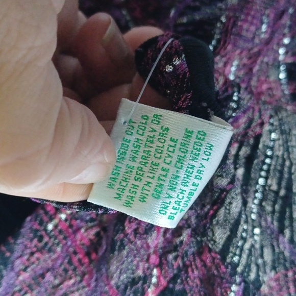 NWT Laura Ashley Trip Ready Size PM Wine To Riches Blouse - Picture 7 of 8